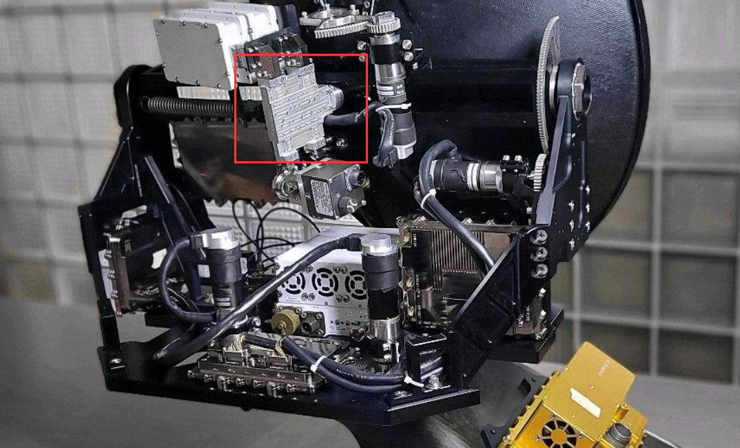 Ka-Band 4-Port Diplexer with Circular Polarization for Antenna Networks